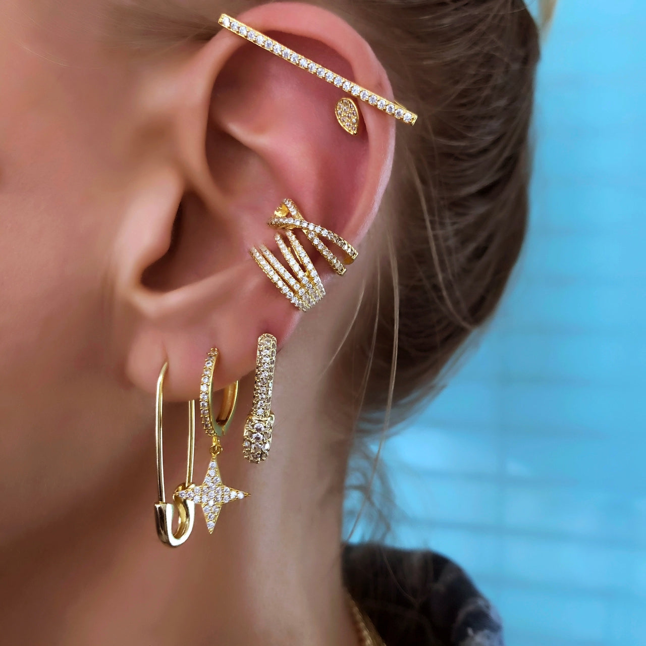 Pin Trend Pioneer Earrings